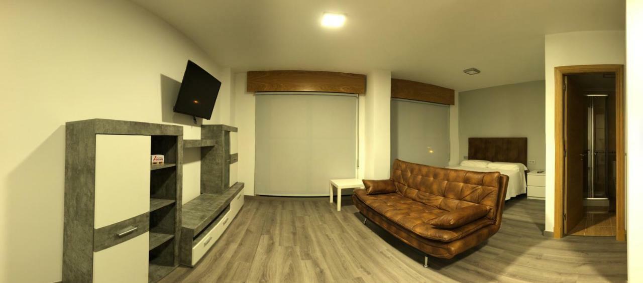 Apartamentos Augusto La Caniza Dış mekan fotoğraf